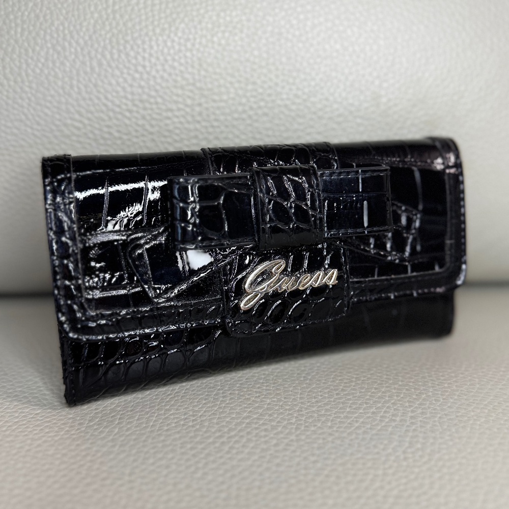 GUESS Black Croc-Embossed Tri-Fold Wallet